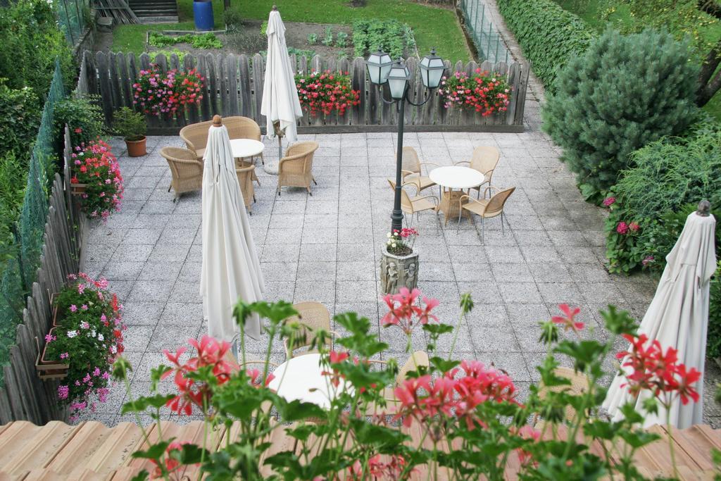 Albergo Garni Cavento Пинцоло Экстерьер фото