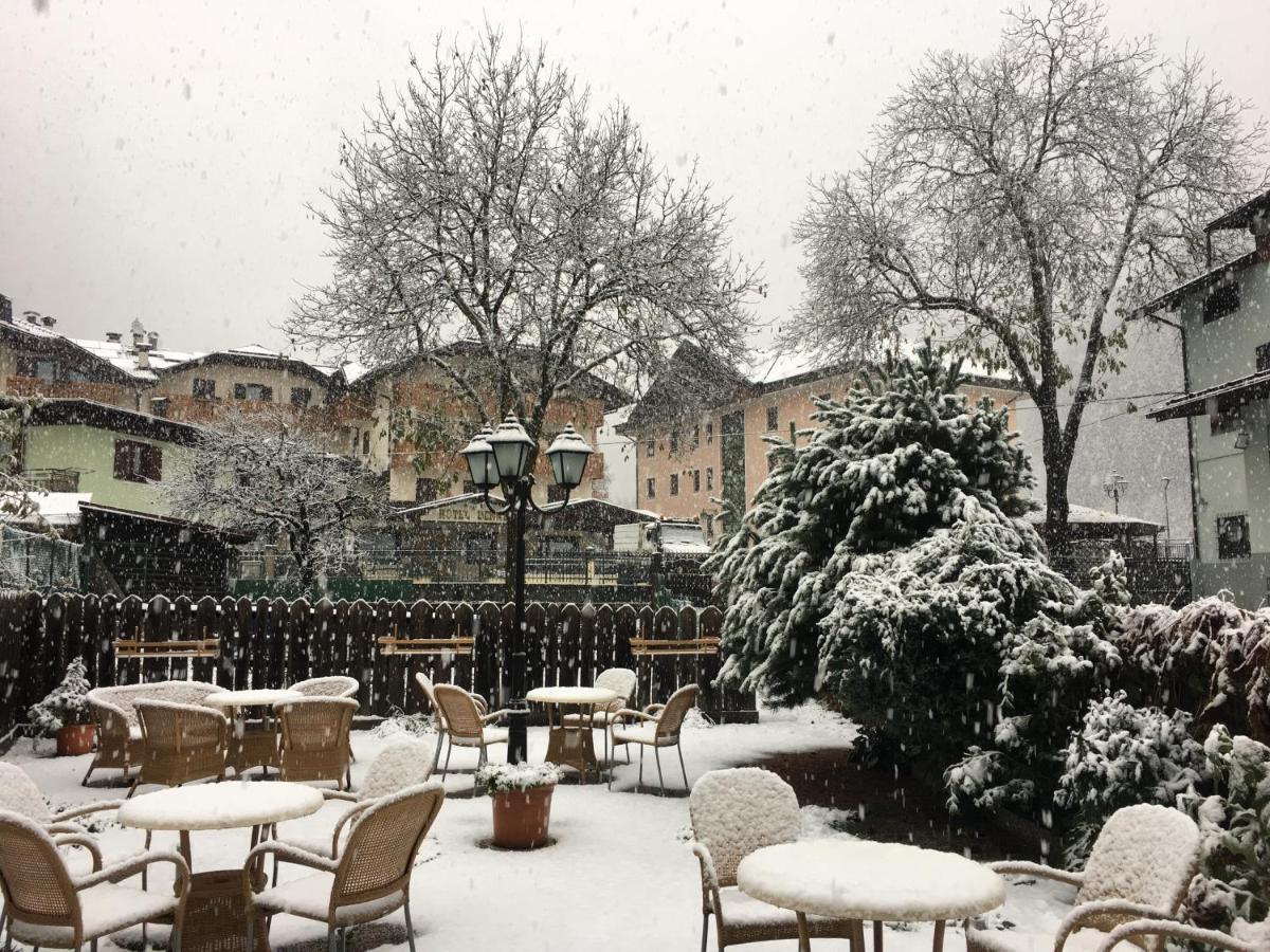Albergo Garni Cavento Пинцоло Экстерьер фото